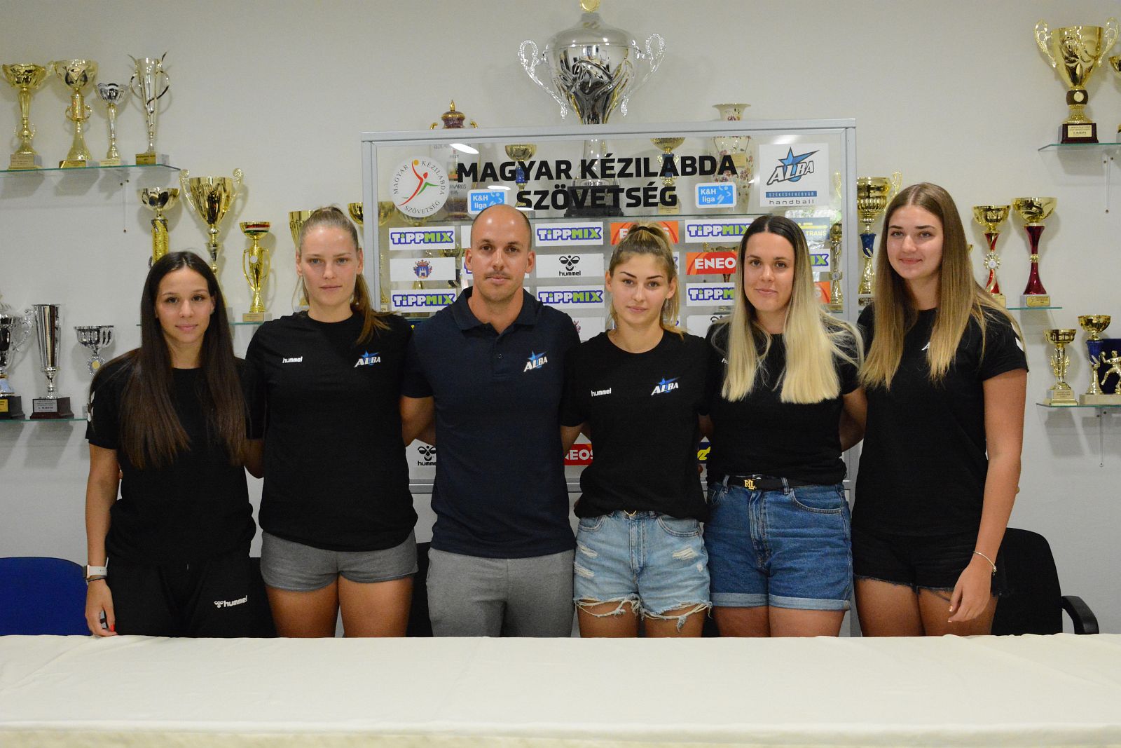 Megkezdék a felkészülést - három új játékossal is erősít az Alba Fehérvár KC